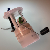 POMPE A ESSENCE pour Clio 3RS - 1 durite de sortie 